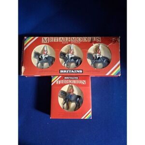 Britains Metal Series Queen Elizabeth With Mounted Ceremonial Lifeguards